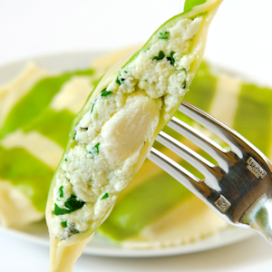 Picture of goat cheese & basil ravioli