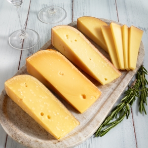 Picture of gouda cheese quartet