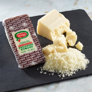 Picture of locatelli pecorino romano cheese