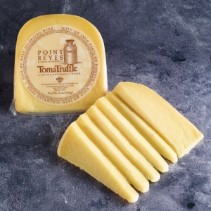 Picture of tomatruffle cheese